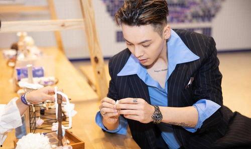 娱乐圈吃瓜二人是谁