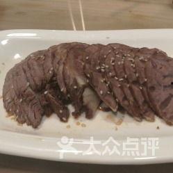 娱乐吃瓜酱牛肉,揭秘娱乐圈的美食与八卦